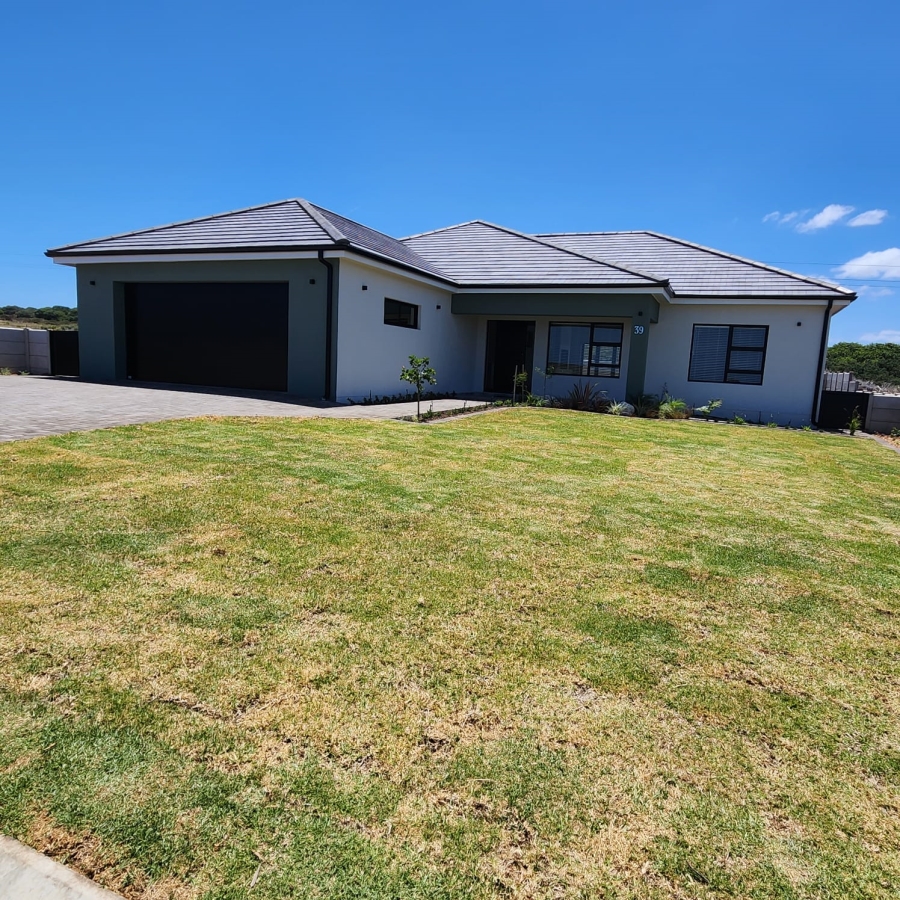 3 Bedroom Property for Sale in Stilbaai Wes Western Cape
